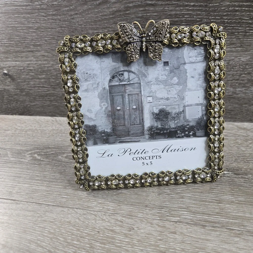 La Petite Maison Concepts 5x5 Jeweled Rhinestone Butterfly Square Photo Frame